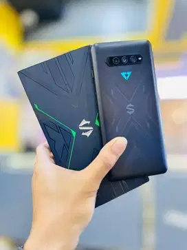 Black Shark 4 Pro 12/256 Resmi Cukai