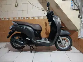 SCOOPY 2018 ORISINIL TGN 1 MULUS SIAP PAKAI MESIN ENAK STANDART HALUS