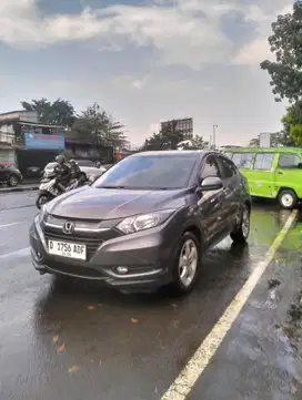 Honda HR-V 1.5 S At 2015 1tgn Low Km