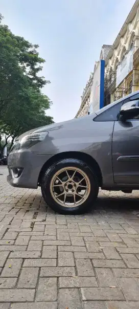 Ban Bridgestone Alenza thn 2023