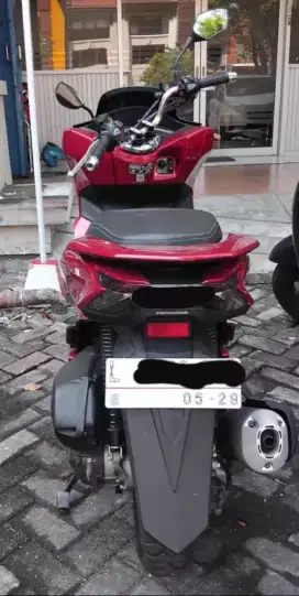 PCX MERAH METALIK