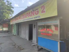 Disewakan Rumah + Ruang Usaha Strategis – Jalan Paris KM 11