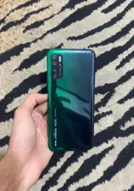 Infinix note 7lite ram 4/64 hp only minus pemakaian batre awet 750 ngo