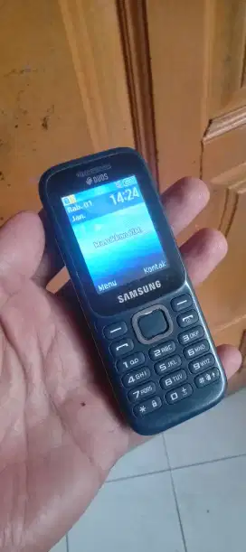 Samsung duos dua sim.HP DAN CAS.MEDAN PIANCING