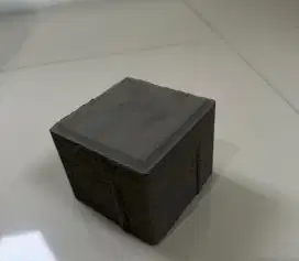 Di jual paving block K350 khusus untuk parkiran