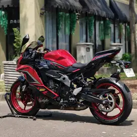 KAWASAKI ZX25R ABS TFT MERAH 2023 KM RENDAH PAJAK PANJANG SUPER MULUS