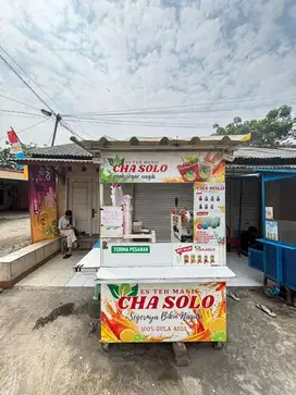 DIBUTUHKAN KARYAWAN JAGA STAND ES CHA SOLO