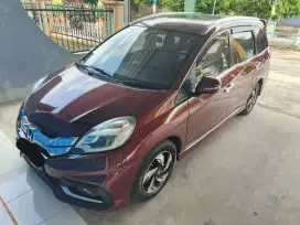 Mobilio RS matic 2014 plat B a/n pribadi jual murah TIPE TERTINGGI