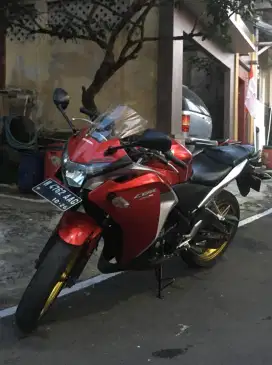 Jual Cepat CBR250R CBU Merah