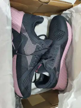 Reebok Flip Charge Women's Training Shoes - Black Sneakers