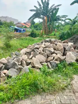 Batu Pondasi / Batu Kewal / Batu Kali / Batu Belah