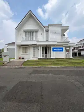 Jual Cepat Turun Harga Rumah Semi  Furnished Kota Wisata