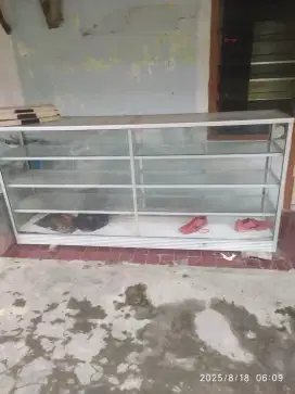 Dijual etalase panjang 2m