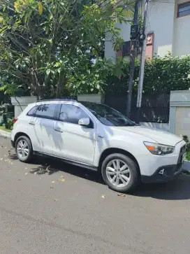 Di jual Outlander sport 2013 132 jt nego