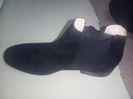 Sepatu booth h&m size 40