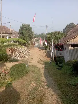 Tanah Kebun Bonus Rumah Tajinan Malang