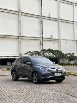 Honda HRV E face Slip AT 2018 Abu2