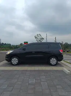 Chevrolet Spin 2013 Bensin