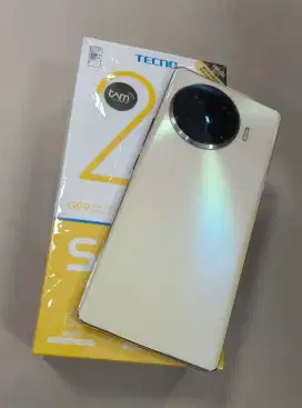 Tecno spark 20 pro plus ram 8/256gb NFC