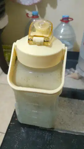 Jual Botol Minuman ukuran besar,bisa untuk anak sekolah dan lainnya