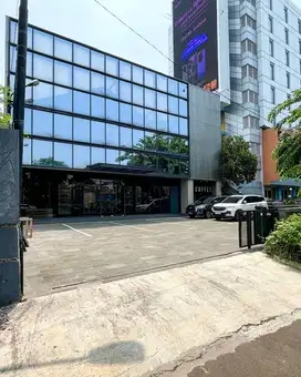 Dijual gedung perkantoran komersial di Slipi , Senayan LT 534m2 jaksel