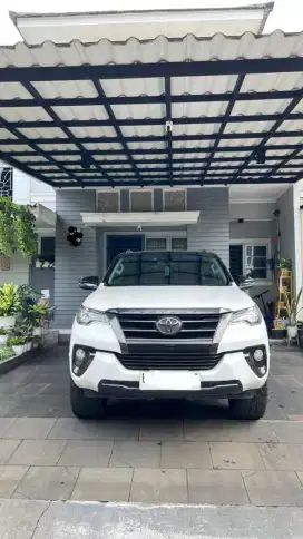 Fortuner VRZ 2019 (Pakai dari baru)