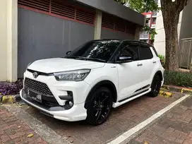 LOW KM antik full original Raize Two Tone TSS GR Turbo