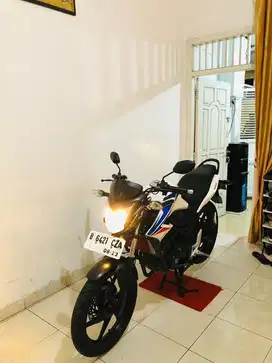 HONDA CB150 R ISTIMEWA 2014 PLAT B JAKARTA Pajak Off