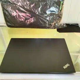 Lenovo thinkpad t470s core i5ram 8 gb ssd nvme 256gb layar fhd