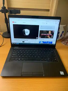 Laptop merk  dell seri E5300