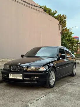 BMW 325i e46 2002 AT low km