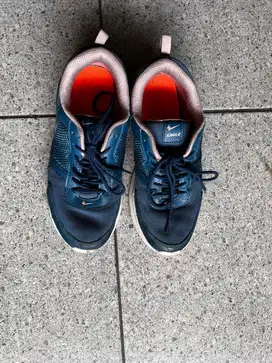 Sepatu eagle size 37