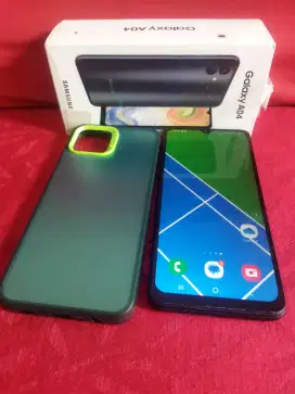 Samsung A04 ram 4gb+4/64gb layar poni 6,5 lengkap mulus segelan bonus