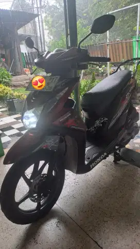 Beat FI 2014 mesin ori sehat ss lengkap B DKI