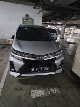 Dijual Veloz 1500cc Km rendah ada Asuransi All Risk 1 tahun