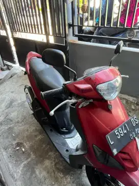 Yamaha Mio Warna merah