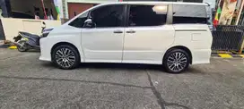 Toyota Voxy 2018 Bensin