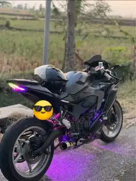 ZX25R QS Abs 2022