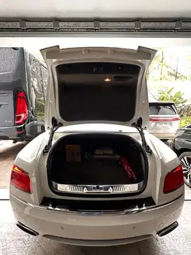 Bentley Flying Spur 2015 Bensin