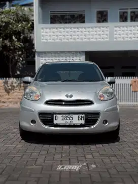Nissan March Matic 2013