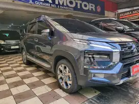 XPANDER CROSS PREMIUM 2023 KM 14RIBU