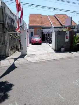 DIJUAL RUMAH BARU GRESS DI JUWINGAN GUBENG DKT RS SOETOMO, MANYAR, GM,