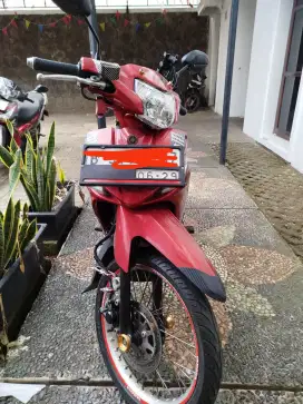 Vega ZR 2013 warna merah