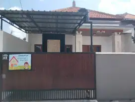 Disewakan murah rumah baru style minimalis area Padma-Penatih Dps