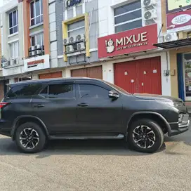 Toyota Fortuner 2.8 VRZ 4x2 AT 2022 ISTIMEWA