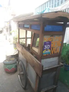 Rombong dorong/ Gerobak