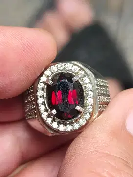 Cincin batu garnet Pyrope 2.98 carat memo skylab ring perak