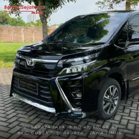 Dp 17JT LOW km 50rb voxy sunroof 2.0 hitam 2020 fullorisinil surabaya