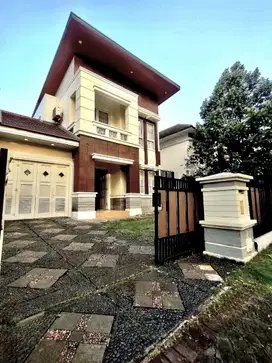 Ru.ah Dijual di Kota Wisata Cibubur
