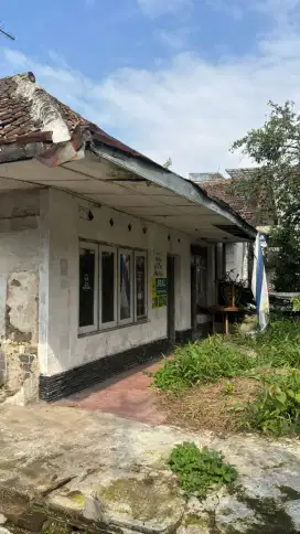 JUAL RUMAH PUSAT KOTA BANDUNG DEKAT GEDUNG MERDEKA